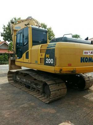 ขายรถขุดkomatsu pc200-8 ปี55 สภาพสวย ทำงาน8พัน ชม. ช่วงล่างเต็มเอวแน่นเครื่องเดิม สภาพลงงานเลย