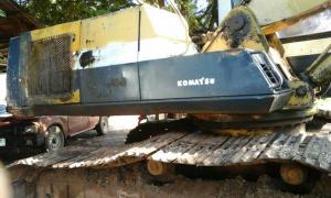 ขายรถขุดแบ็คโค KOMATSU PC200-5 บูมอาร์มเดิม เอวดีเครื่องแห้ง ทำช่วงล่างให้ พร้อมลงงาน