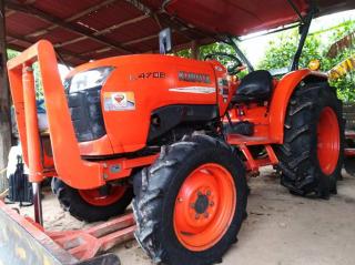 ขายรถไถ KUBOTA L4708ทำงาน1พันชม. ใบมีดหน้าผาน6เอกสารเล่มทะเบียนครบ เครื่องเครื่องเดิม 