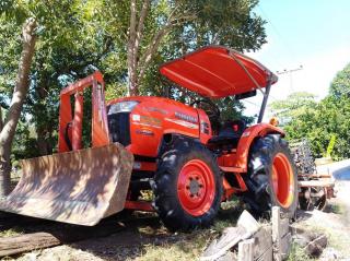 ขายรถไถKUBOTA L3608 ปลายปี55 ใบมีดหน้า ผานหลัง ทำงานน้อยเอกสารเล่มทะเบียนครบ 