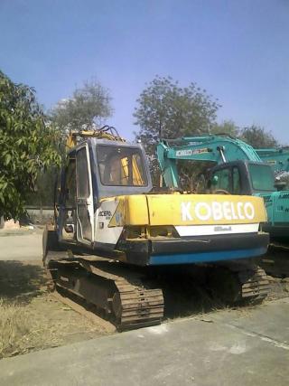 ขายรถขุดแบ็คโฮ kobelco sk100-3มาร์คทรี เอกสารเล่มทะเบียน บูมเดิม ไฟฟ้าตัดสภาพพร้อมทำงาน ช่วงล่างดี 