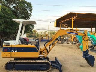  ขายด่วน KOMATSU PC 20-6 สภาพสวยพร้อมทำสี ระบบไว ช่วงล่างสวย พร้อมลงงาน มีเอกสารใบอินวอยและใบซื้อขายของทางร้าน เก่านอกญี่ปุ่นนะจ๊ะ  สนใจติดต่อวัชรัตน์ รุ่งเรืองแทรคเตอร์  ตั้งอยู่ที่ อำเภอพระพุทธบาท จังหวัดสระบุรี โทร:0925768909 หรือ 0965411713