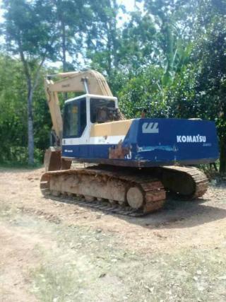 ขาย200-5komatsu ไฟฟ้าครบ บูมสวยช่วงล่างดี ใบซื้อขาย พร้อมทำงาน