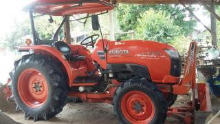 ขายรถไถKUBOTA L4708ทำงานพัน ชม.ใบมีดหน้าผานหลัง เอกสารทะเบียนครบ