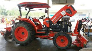 ขายรถไถ KUBOTA L5018ทำงาน500ชม. ปี59ใบมีดหน้า ผาน5เอกสารเล่มทะเบียนครบ เครื่องเดิม 