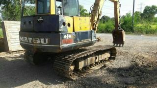 ขายรถขุดแบ็คโค KOMATSU PC60-5U บูมสไลด์ช่วงล่างเต็มเครื่องเดิม พร้อมทำงาน