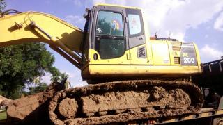 ขายKOMATSU PC200-8 ทำงานเก้าพัน ชม.สภาพสวยพร้อมใช้ 