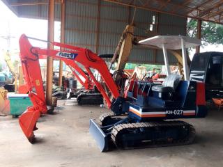 ขายรถขุด KUBOTA KH-027 เก่านอกแท้ เครื่องดี ระบบไว พร้อมทำสีเช็คระบบ มีเอกสาร  ราคา 240,000-.฿ สนใจโทร:096-5411713 หรือ 092-5768909 (วัชรัตน์) ติดต่อได้ 24 ชั่วโมง ยินดีให้บริการ