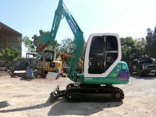 ขายรถขุด KOMATSU PC30-7 มีหัวเก๋ง พร้อมติดแอร์ ติดฟิลม์ มีกระจกสไลด์ด้านหน้า ระบบเร็ว เก่านอกมีเอกสาร  พร้อมทำสี ราคา 460,000 บาท   ร้าน วัชรัตน์ รุ่งเรืองแทรคเตอร์ สนใจติดต่อ:096-5411713 หรือ 092-5768909 (คุณวัชรัตน์) (ยินดีให้บริการ 24 ชั่วโมง)